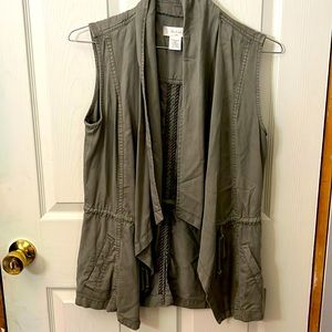 Army green vest